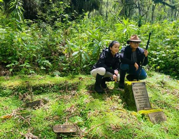 Dian Fossey Grave Visit