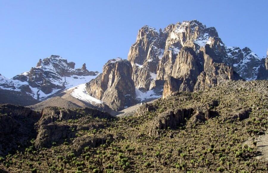 Guide to Mount Kenya National Park